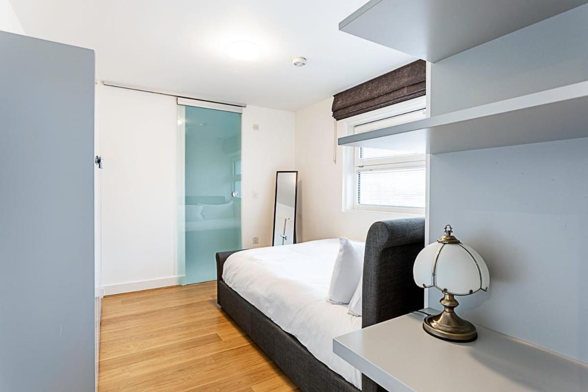 Stunning View Flat Apartament Londra