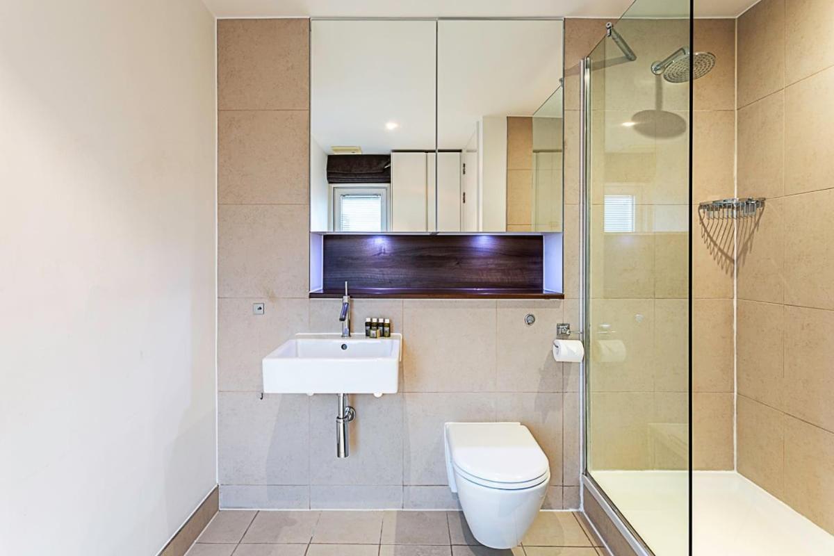 Apartament Stunning View Flat Londra